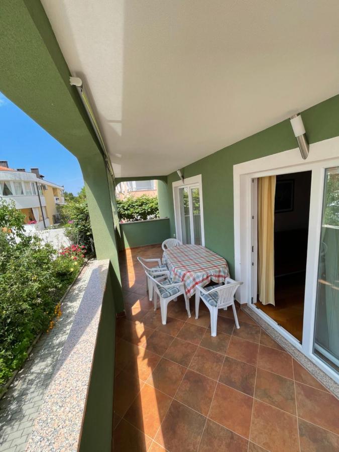Zajim Apartment Umag Bagian luar foto