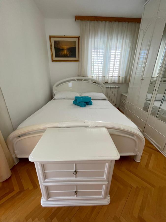 Zajim Apartment Umag Bagian luar foto