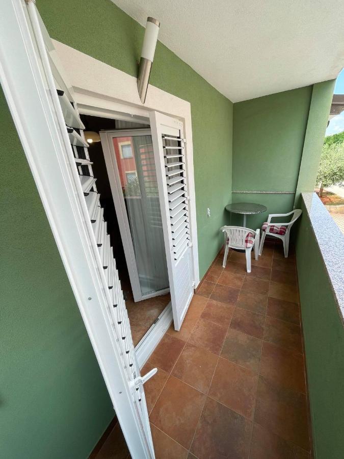 Zajim Apartment Umag Bagian luar foto