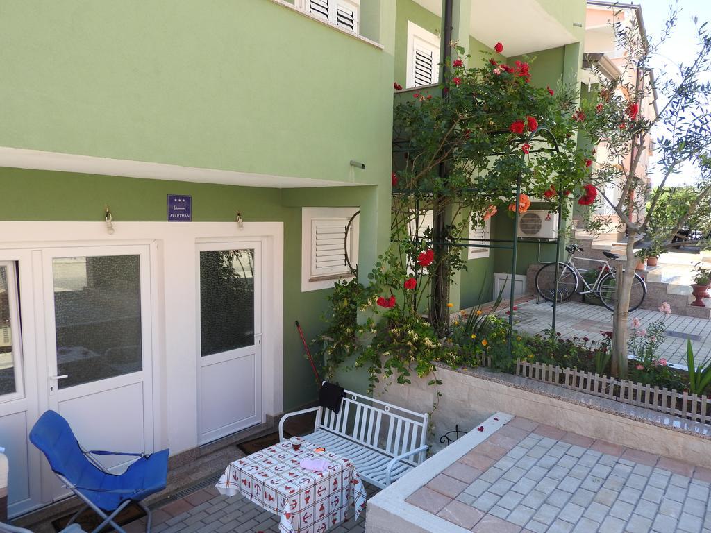 Zajim Apartment Umag Bagian luar foto